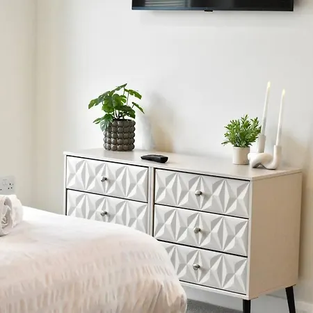 *penthouse Luxury 2min To *