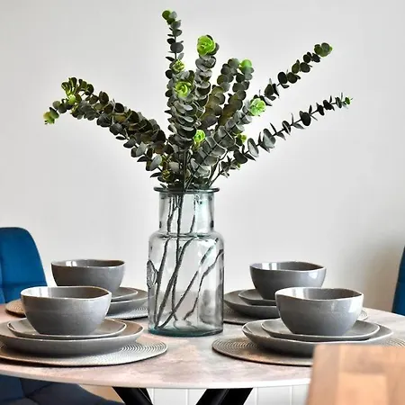 *penthouse Luxury 2min To *