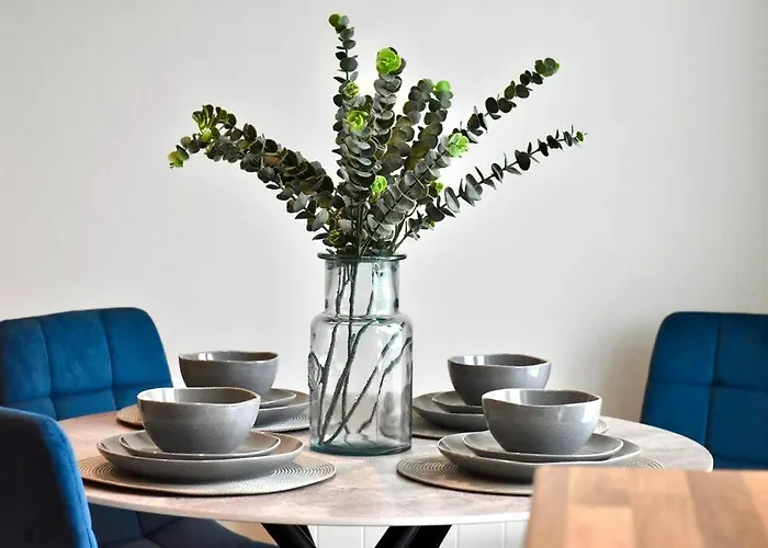 *penthouse Luxury 2min To *